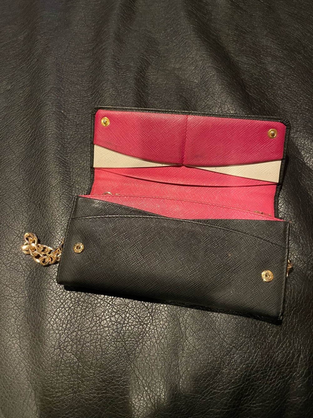 Large Prada Black Saffiano Leather wallet - Picture 6 of 16